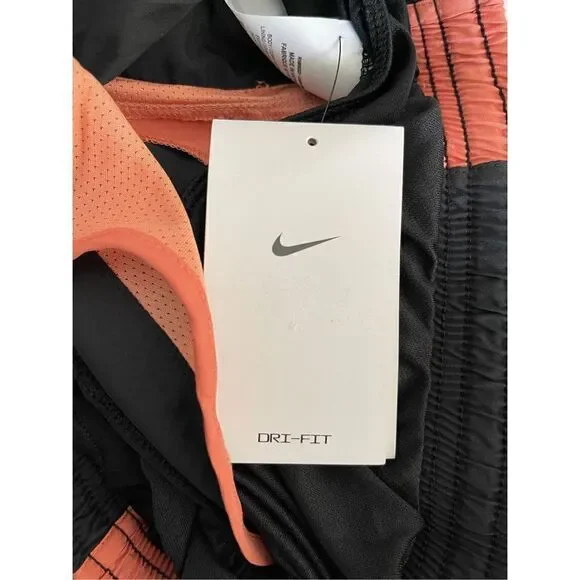 ❤️Nike Women’s Plus Size Dri-Fit Running Shorts 2X - Picture 5 of 7